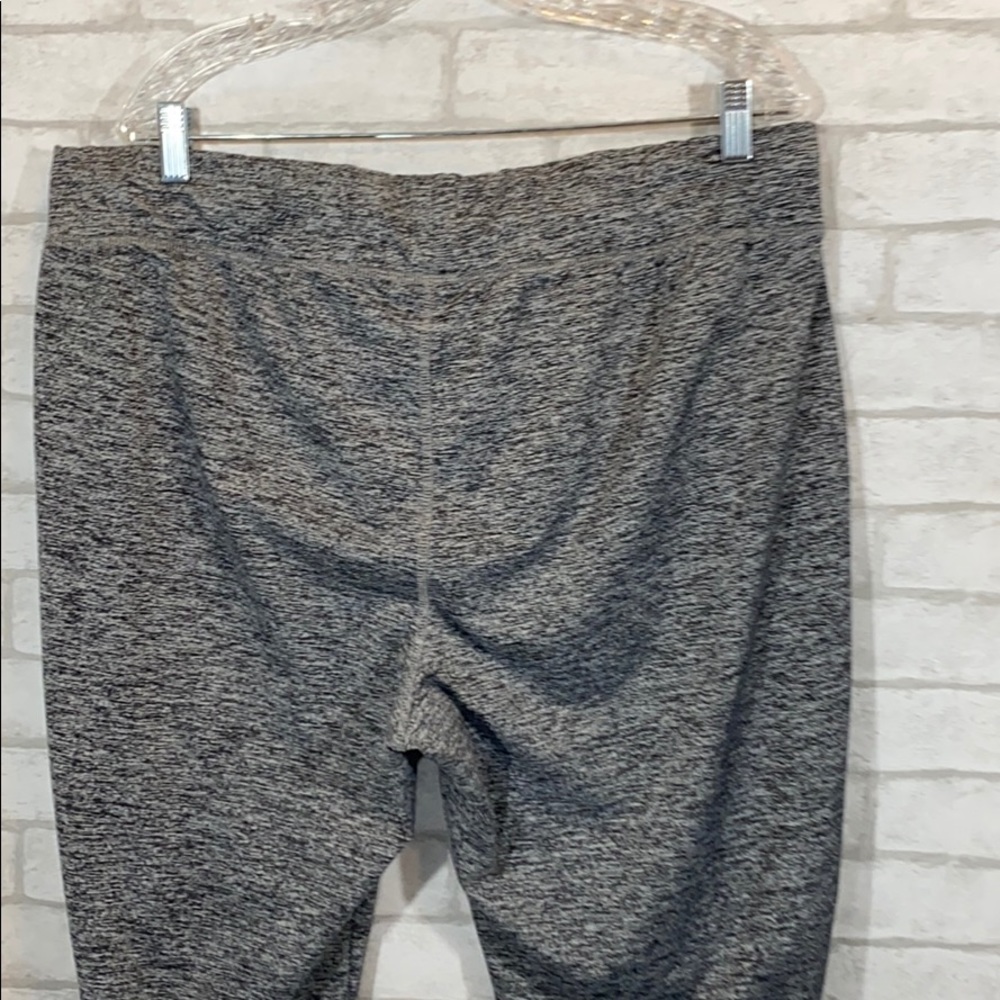 Old navy active jogger/sweatpants size XL - Picture 6 of 9